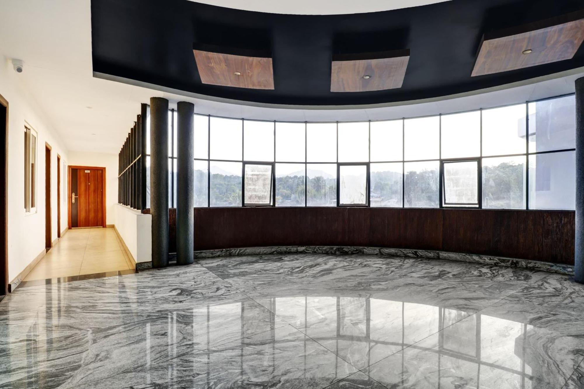 Super Hotel O Kattapana Kattappana Екстериор снимка